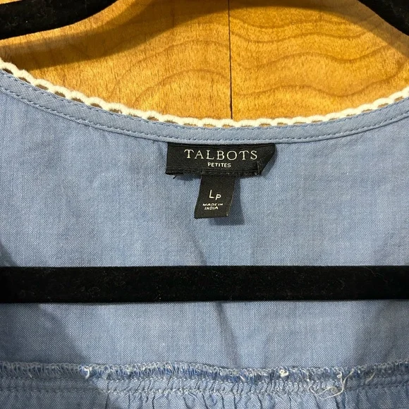 Talbots Light Blue Sleeveless Embroidered Camisole Top - Picture 3 of 4